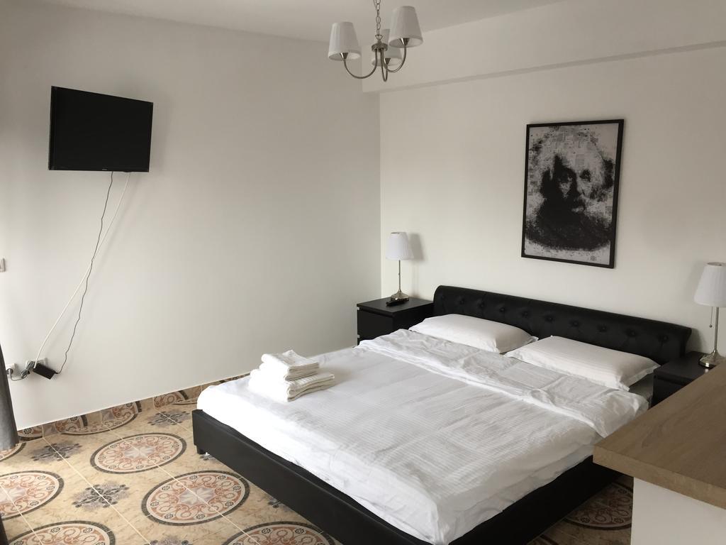 Apartment Roma *
